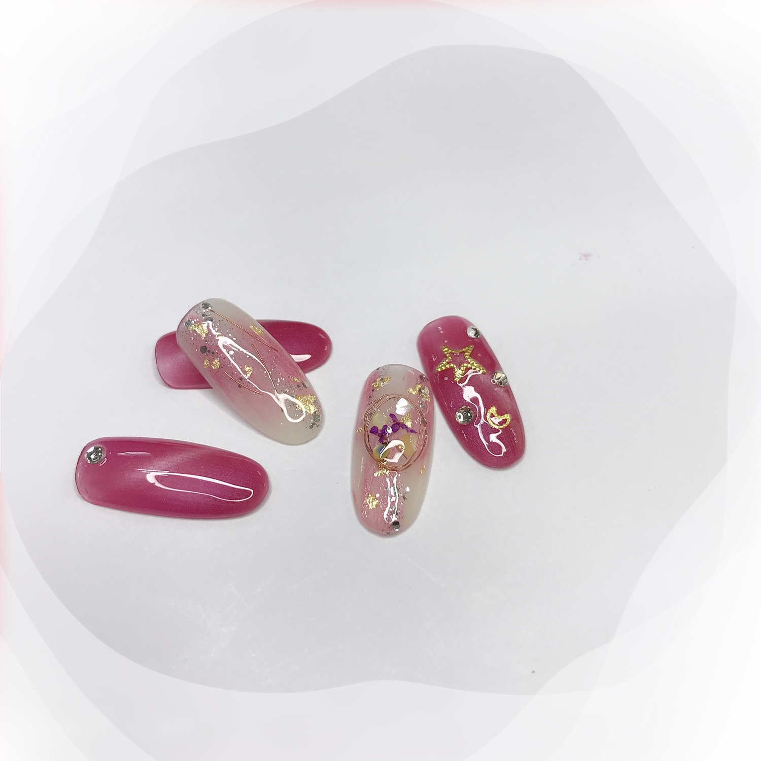 超简单美甲晕染教程,简单又好看的单色美甲教程
