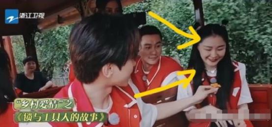 撩男神，炒CP，如此“做作”的金靖真能变成贾玲的接班人？