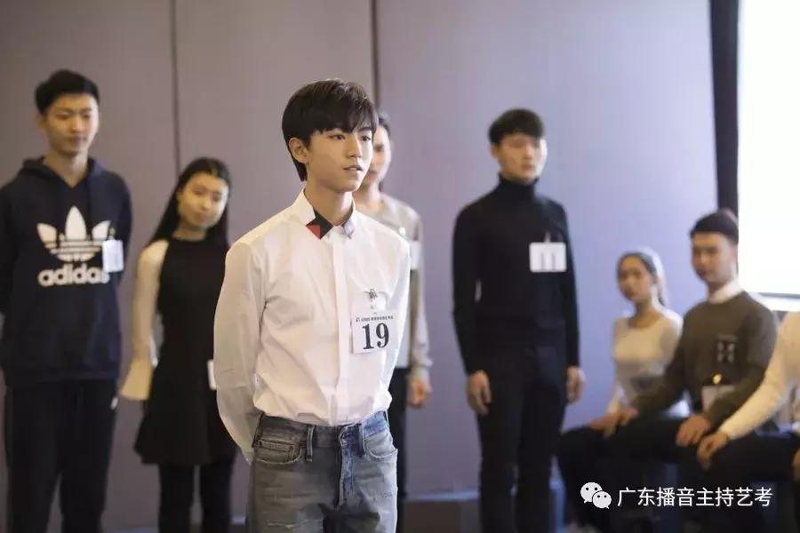 播音主持艺考需求考虑的问题,事业编播音主持面试真题