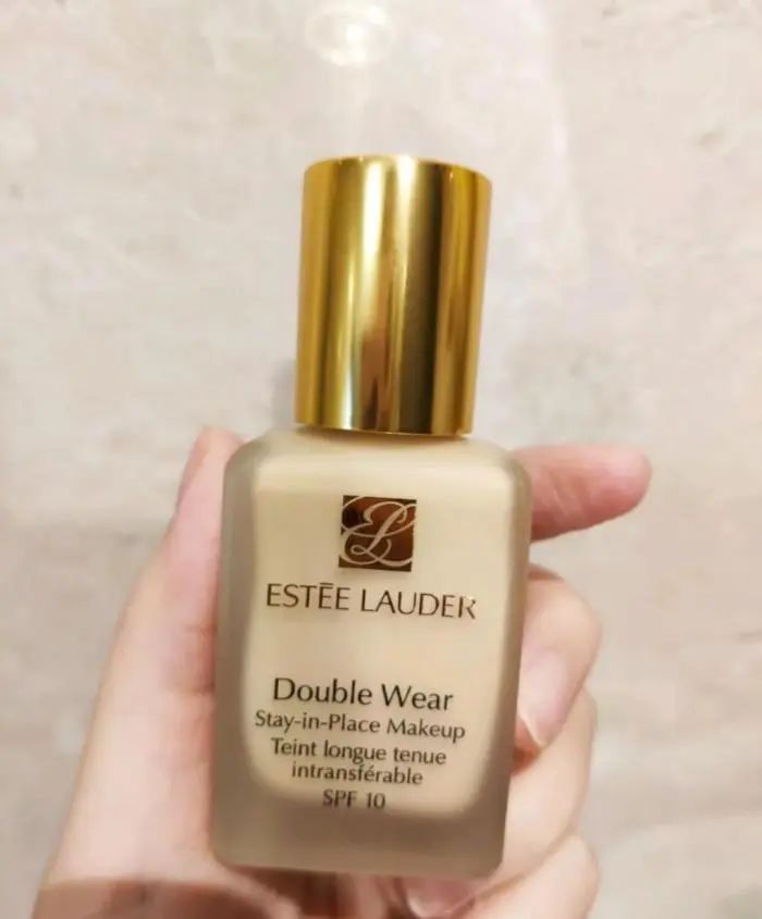 雅诗兰黛比较值得买的色号,雅诗兰黛哪些护肤品值得买