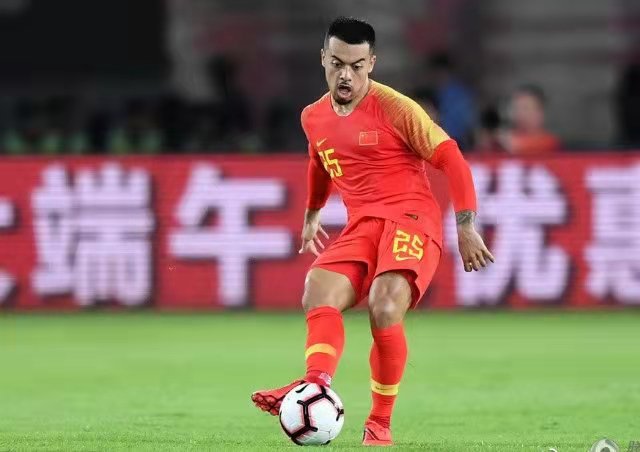 李铁归化天团新消息,国足归化球员李铁视频