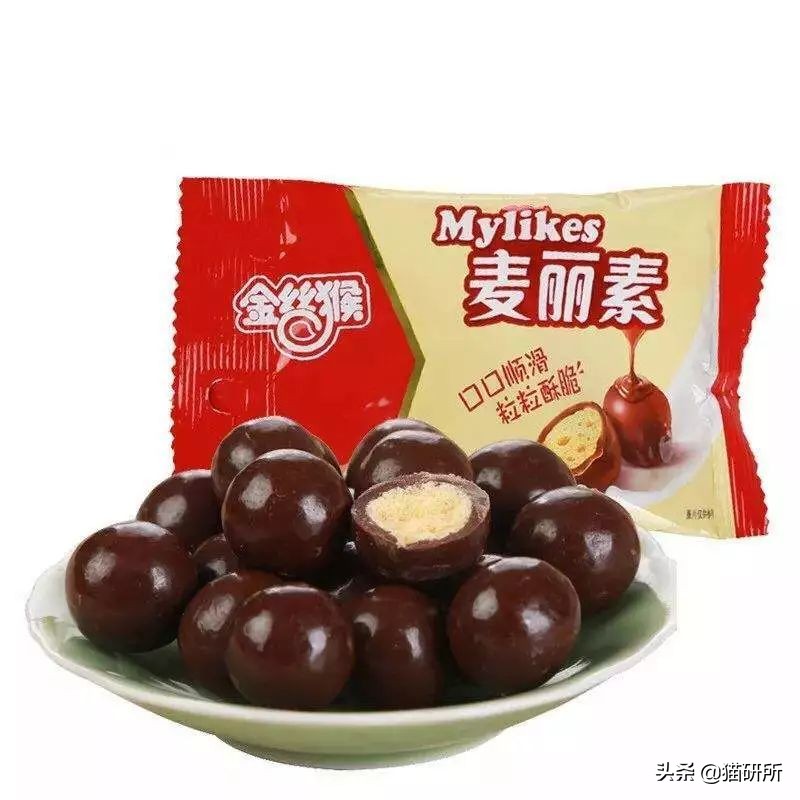 猫咪误食巧克力酱多久会中毒,猫咪不谨慎偷吃了一点点巧克力
