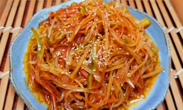 做土豆丝焯水后用洗吗,做土豆丝要用什么醋