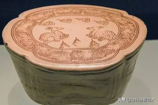 古人睡觉为何爱用瓷枕,为何古人却更喜欢睡瓷枕