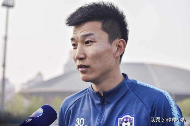 他是天津泰达最应留下的球员,他是国家队里出场次数最多的球员