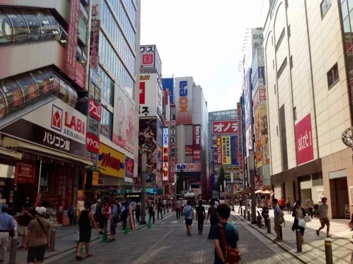 秋叶原游览指南,秋叶原一条街攻略