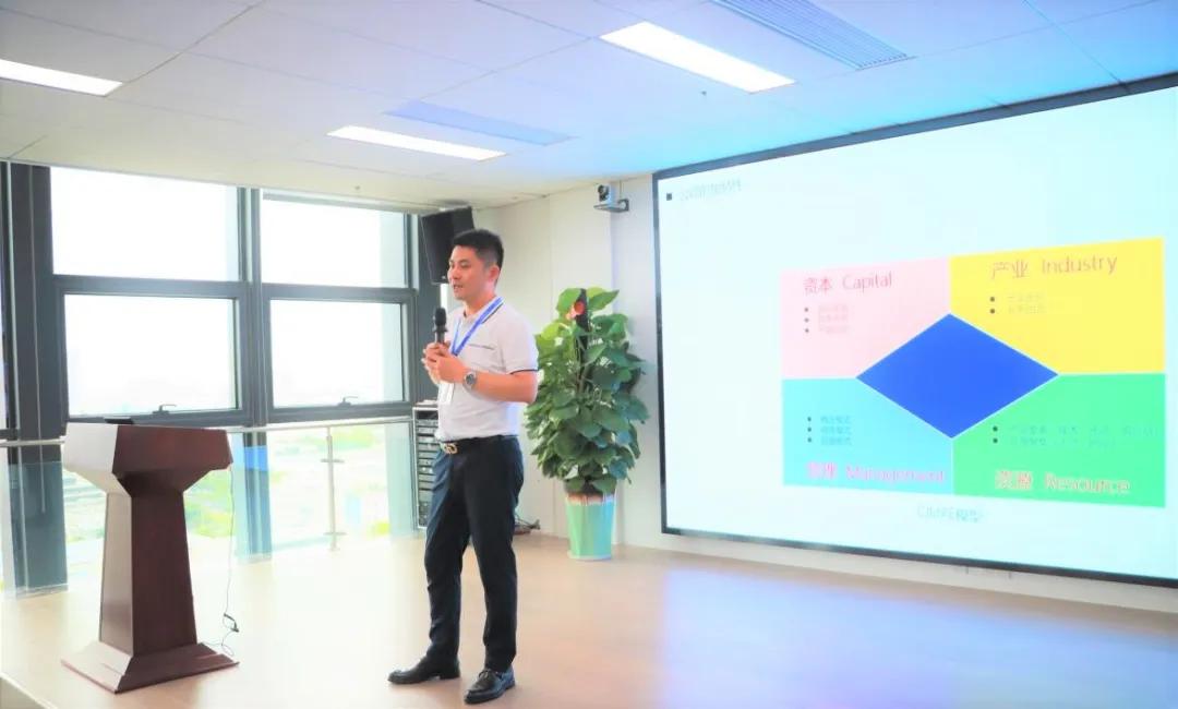 勇闯“芯”“视”界｜公司2021年度第二期新员工培训圆满举行