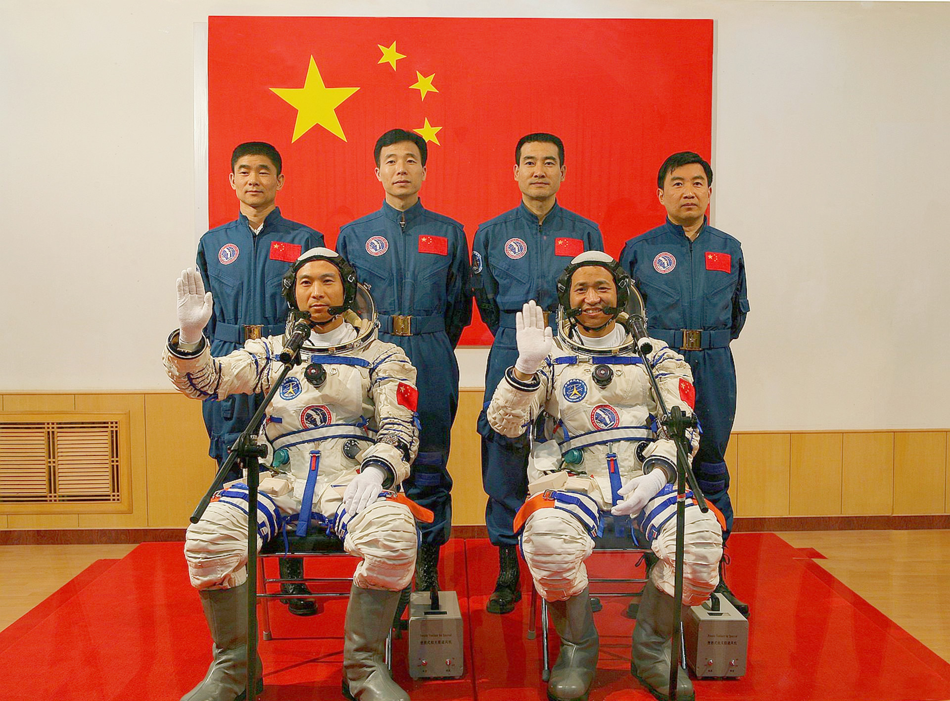 当航天员给钱吗,当宇航员能赚多少钱