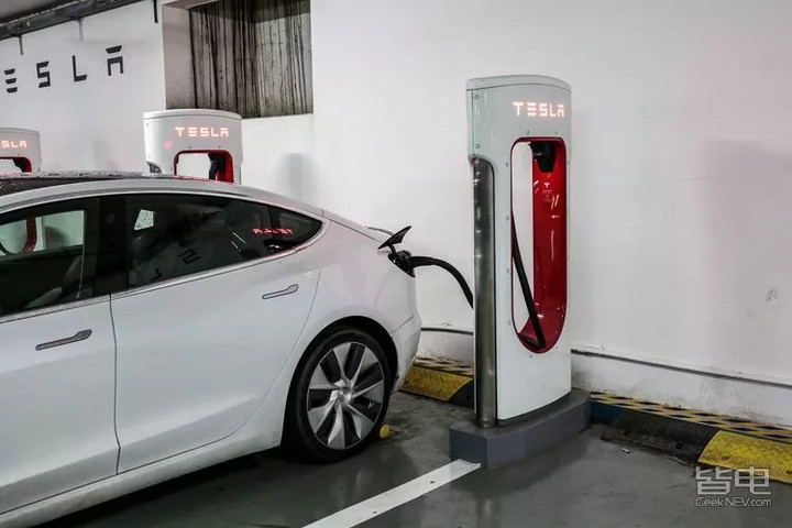 为什么大力推行电动汽车,为什么只有国内大力推电动车
