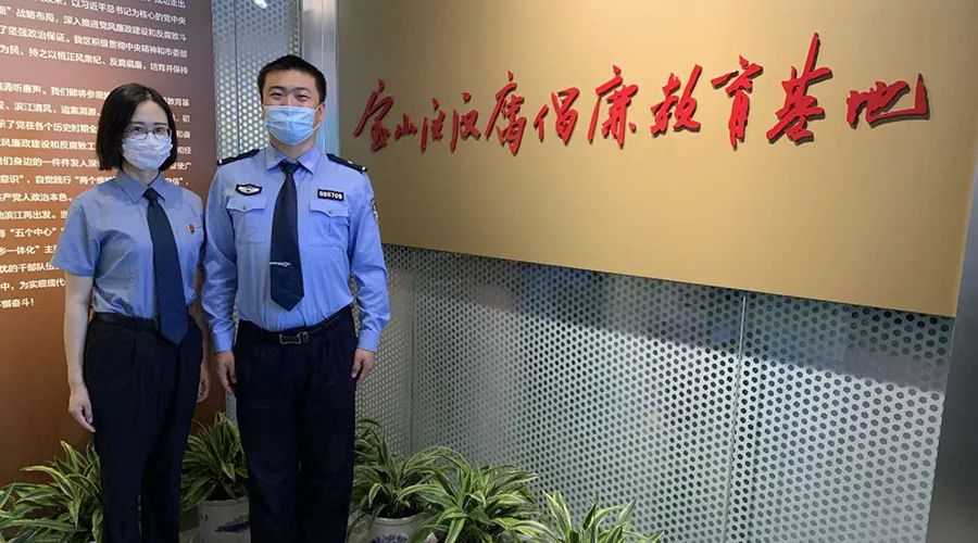 【上铁】检察官变身“女民警”——上海站派出所的体验之旅