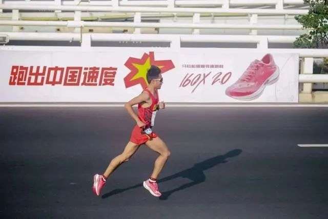 安踏乔丹特步李宁哪个好,奥运会安踏李宁特步