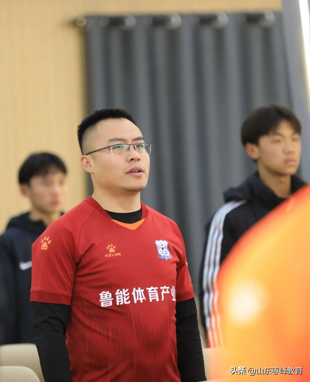 祝贺乒乓球协会成立的视频,足球协会新闻发布会
