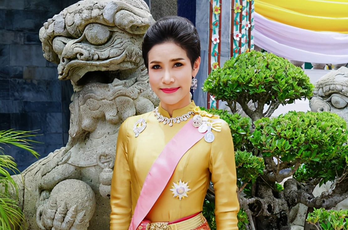 素提达泰国王后,素提达王储泰国