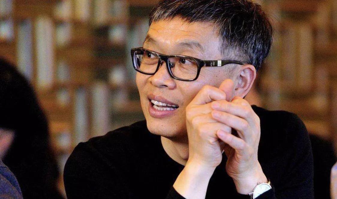 不知道她是否遍体鳞伤，只知道她是中国股市最不好惹的女人之一