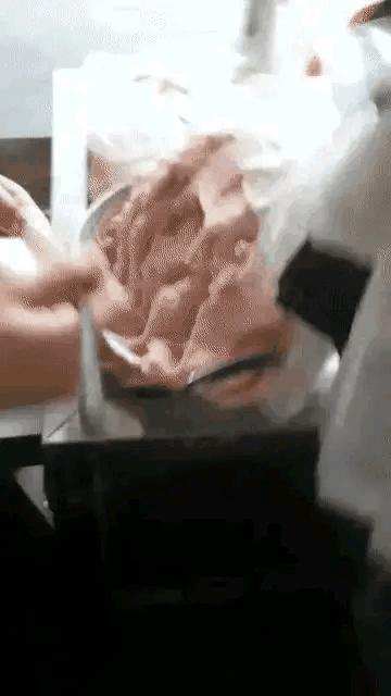 在山上遇到什么野果,在山上遇到哪些野菜