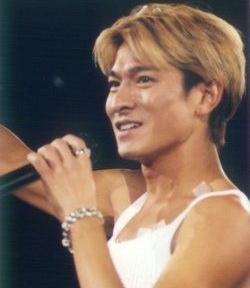 刘德华1999年演唱会超清1080,迈克尔杰克逊刘德华1999年演唱会