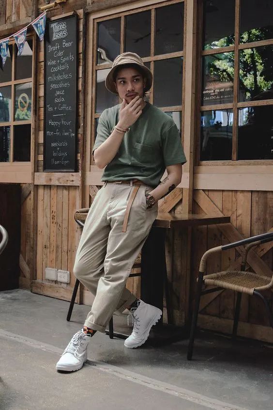 身高一米七左右穿什么衣服显高,一米七几身高怎么穿显高