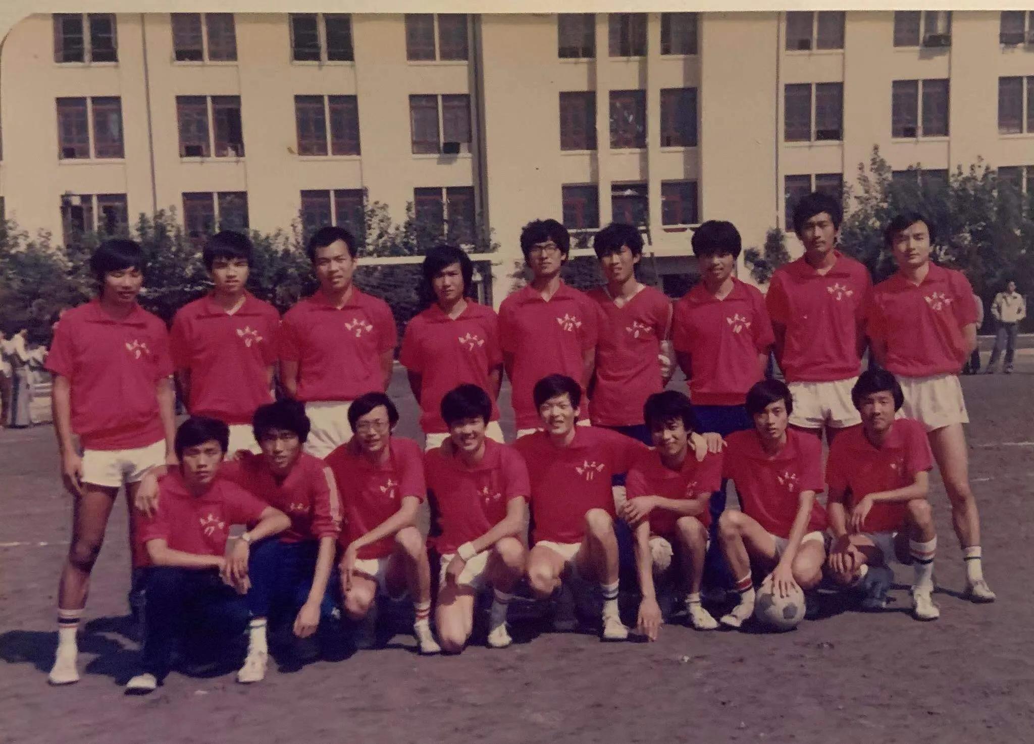 一生痴爱-献给上海交通大学125年校庆和足球队成立120周年