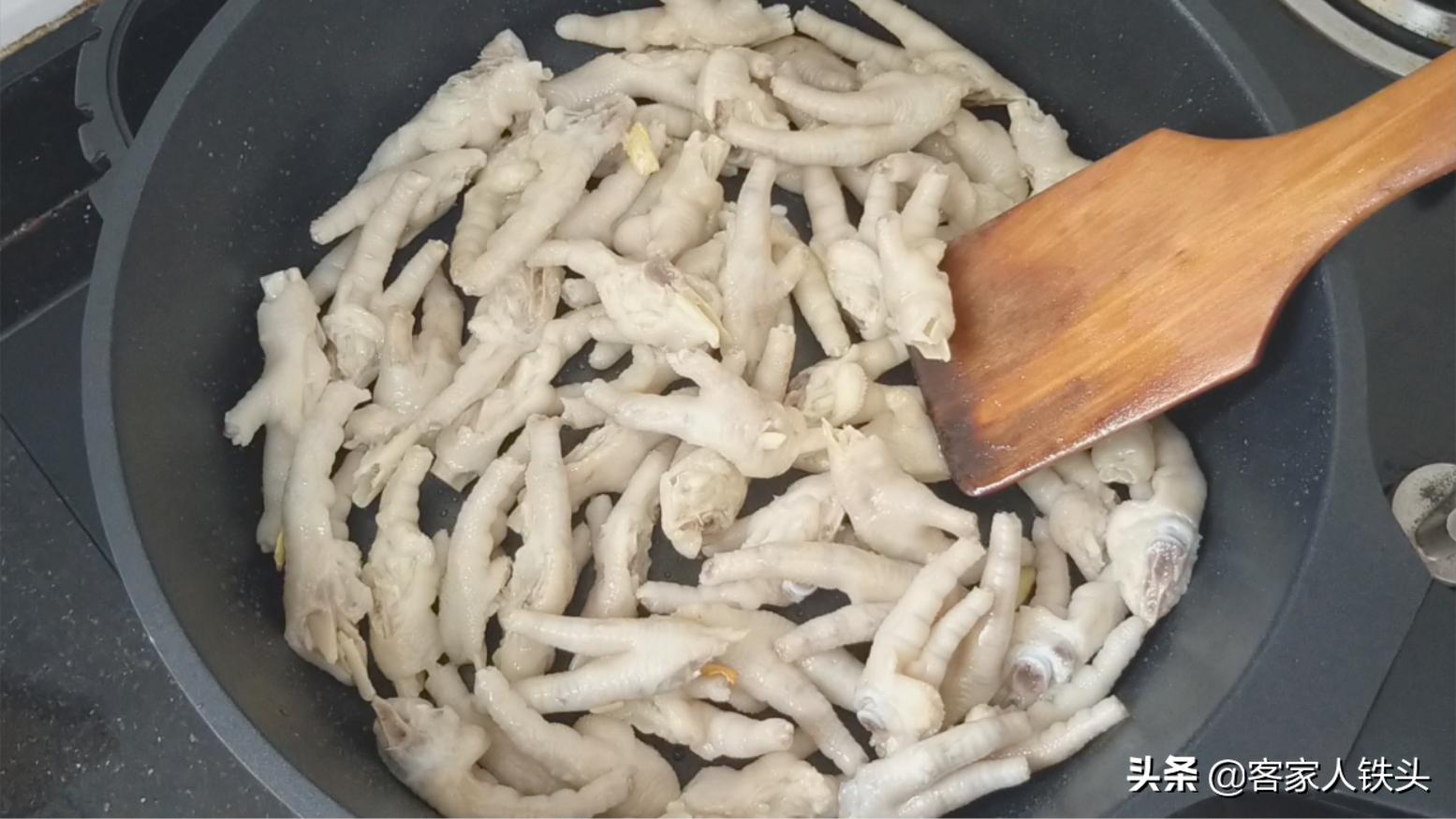 惠州客家鸡爪做法窍门,客家风味无骨蒜蓉鸡爪