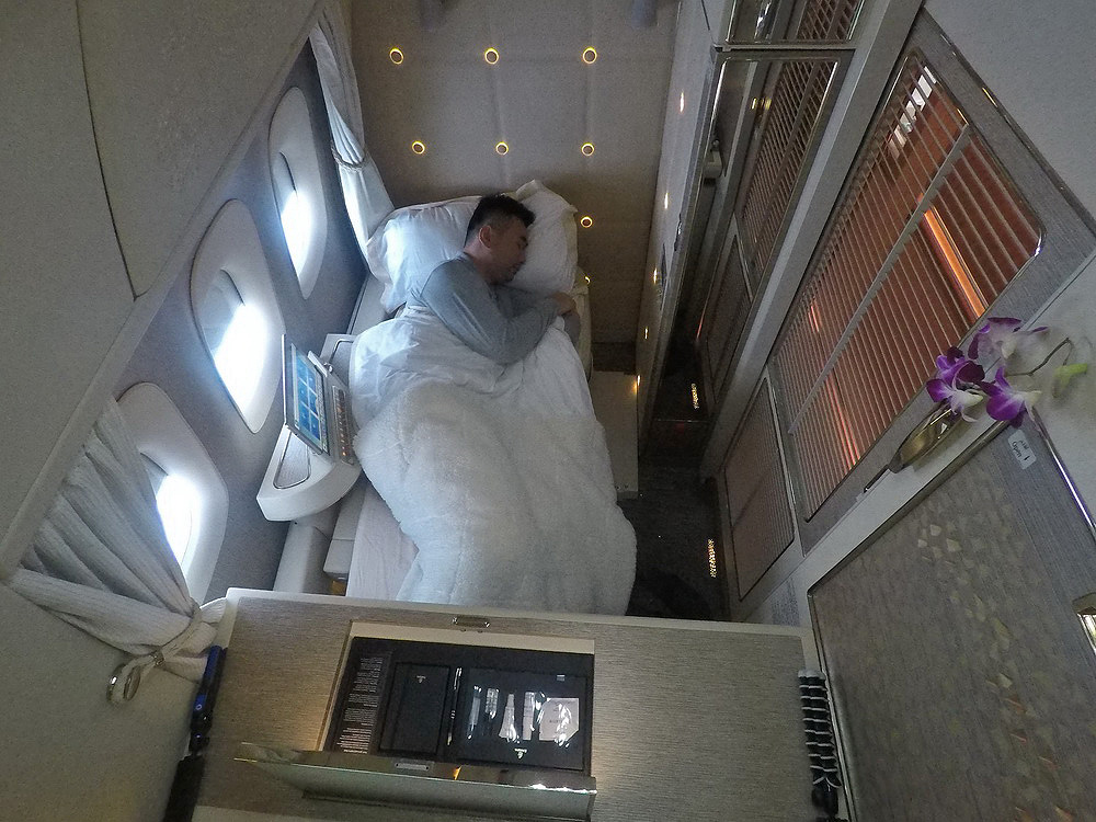 阿联酋航空b747,阿联酋航空b777-200lr