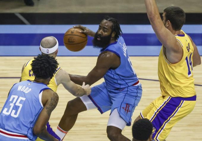 哈登赛后最新消息,哈登回到火箭主场高喊mvp