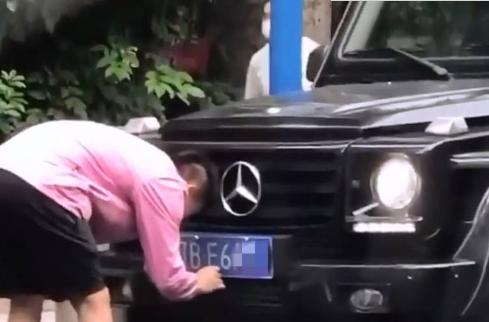 涂改机动车号牌怎么处理,涂改车牌怎么处罚