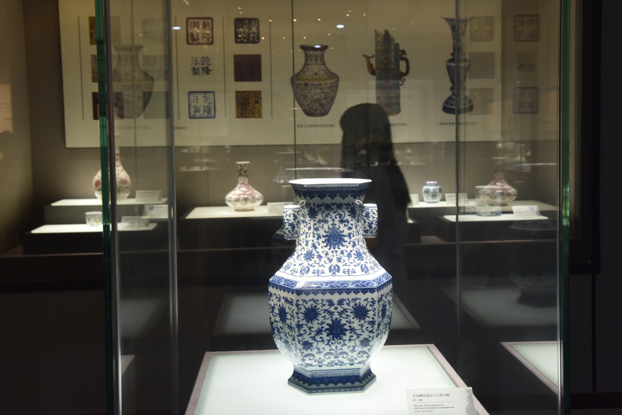 景德镇近代瓷器发展,千年瓷都景德镇有哪些瓷器