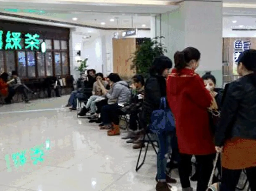 5个月赚走9亿！“老牌网红”绿茶餐厅再战港股