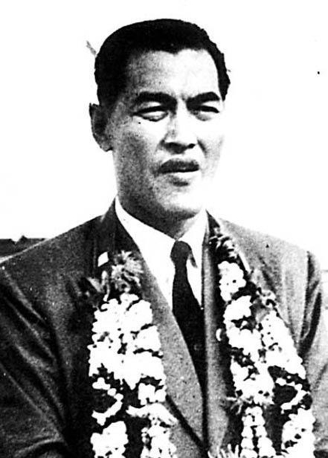 足球史上百大足球巨星,世界上最强的五大足球球星