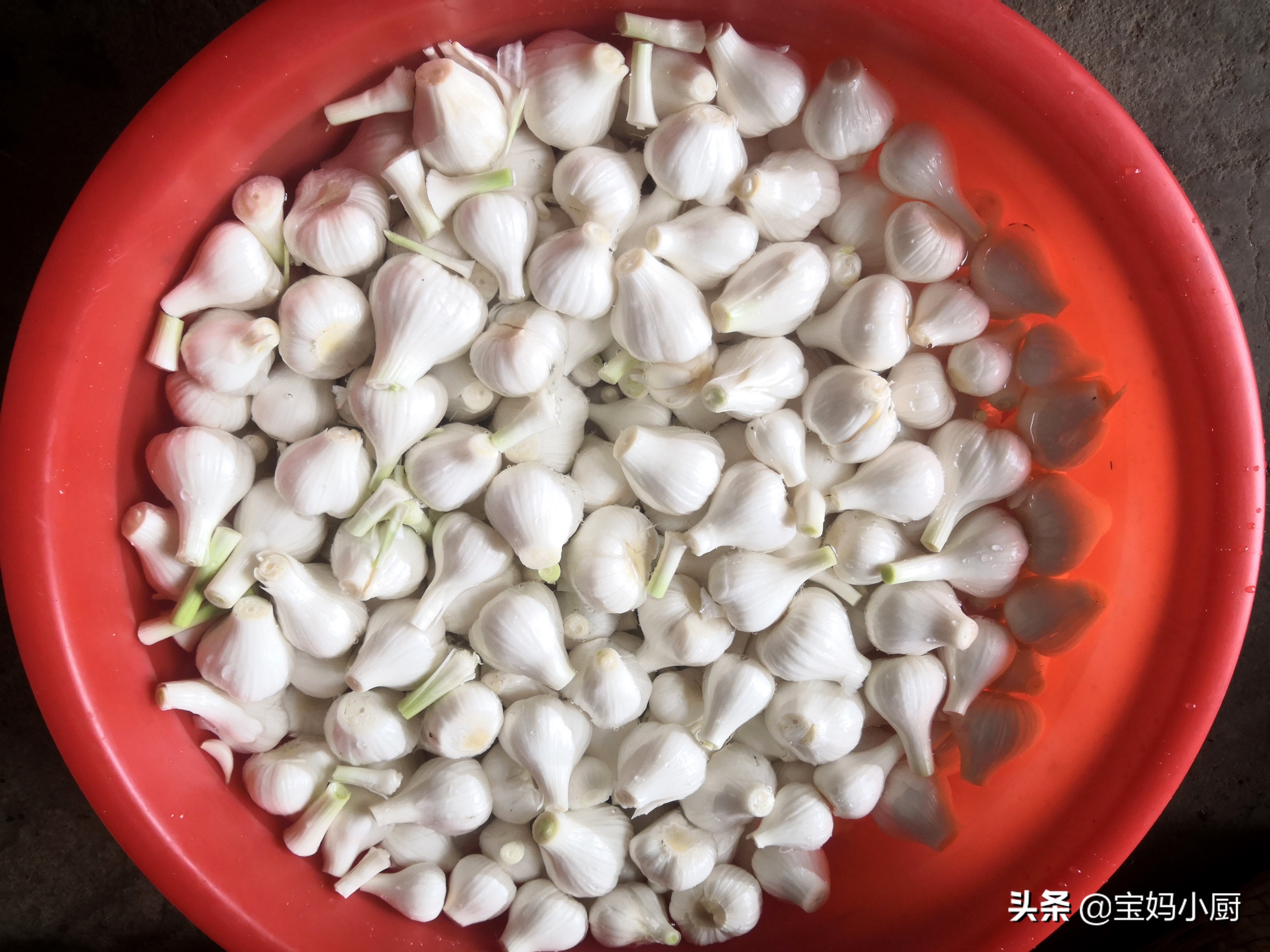 农家腌咸蒜,腌咸蒜瓣农村