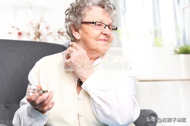 每个人老了都有老人味吗,身体发出老人味是什么原因引起的