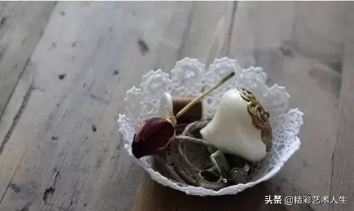 DIY|坏了的蕾丝衣服千万不要扔！