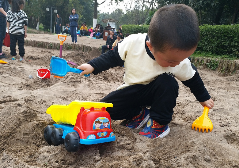 重庆附近公园免费景点推荐一下,重庆主城区适合小孩玩的公园