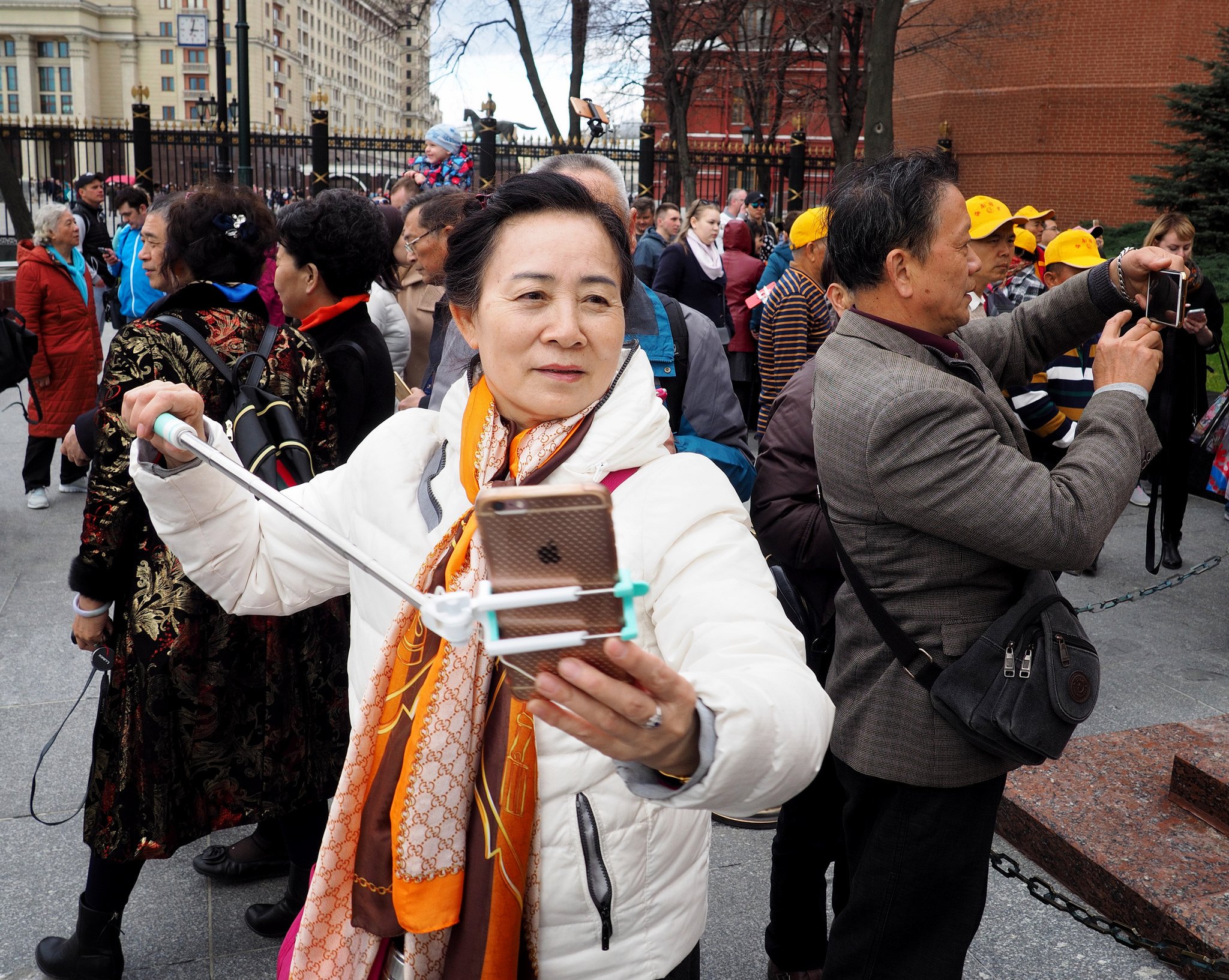 投机商如何在俄罗斯旅游赚钱：麻将旅行