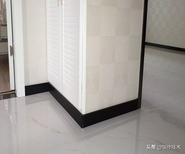 pvc踢脚线安装方法,木地板踢脚线怎样安装