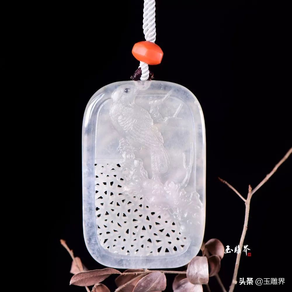瑕疵变亮点！琢玉高手点睛之笔，眼一眨雕活了