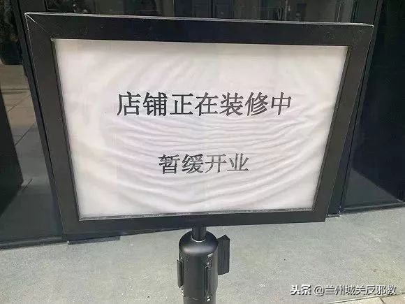 加拿大鹅10天市值84亿,加拿大鹅暴跌波司登暴涨