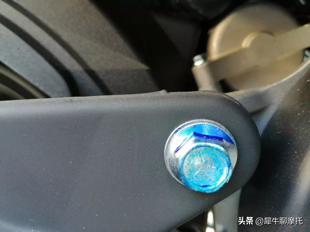 豪爵afr125踏板车测评,豪爵8000至9000元踏板车