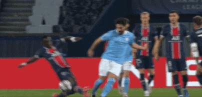 欧冠2-1，7分钟2球大逆转！英超10亿豪门献出绝技：大巴黎崩盘