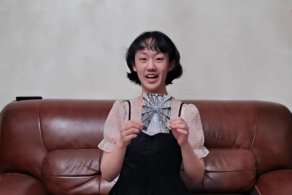 当收到北大清华录取通知书那一刻,广东男学霸收到清华通知书
