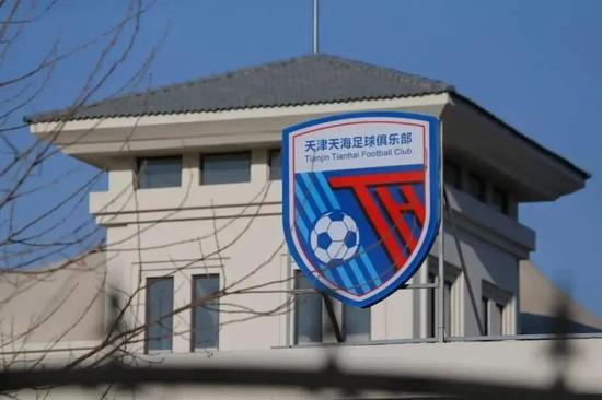 在中国搞足球需求很大的勇气,在中国玩足球