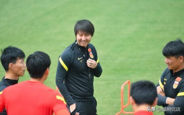 12强赛国足迎来首胜,12强赛国足将战越南中场休息多久