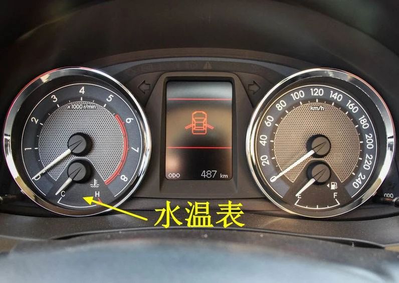机油为什么会突然升高,机油液面升高是什么原因