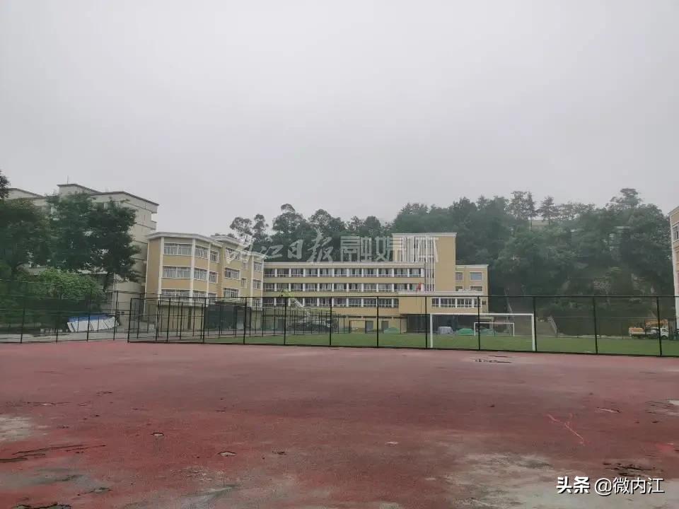 法兰克福足球俱乐部最新名单,内江法兰克福俱乐部什么门槛