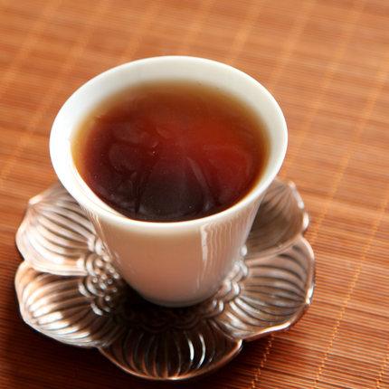 普洱茶熟茶与生茶区分在哪,普洱茶生茶和熟茶有啥区分和功效