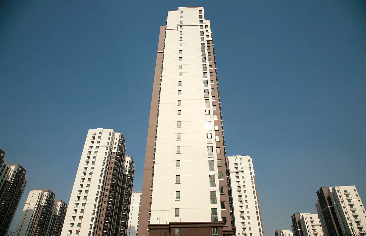 两梯三户东户西户怎么选,两梯四户东户的户型怎么样