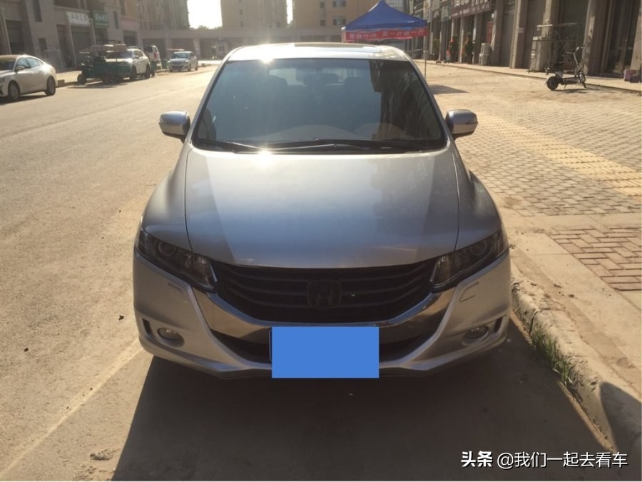 朋友买了台118万的车,朋友10万买的车