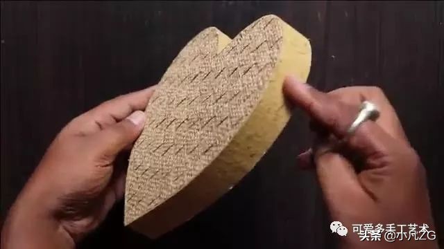 废弃的快递纸盒可以做什么,快递纸盒收纳改造方法