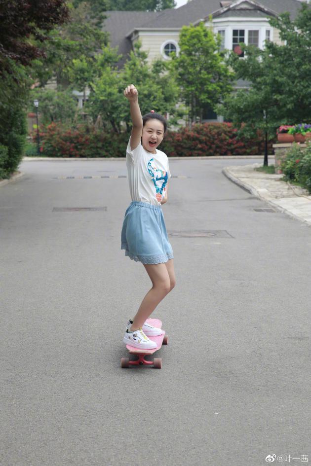 元气少女森碟照片,元气少女森碟