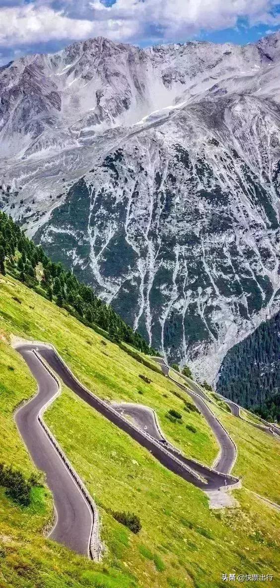 这是一条神奇的“天路”，难得一见，绝对震动你的双眼